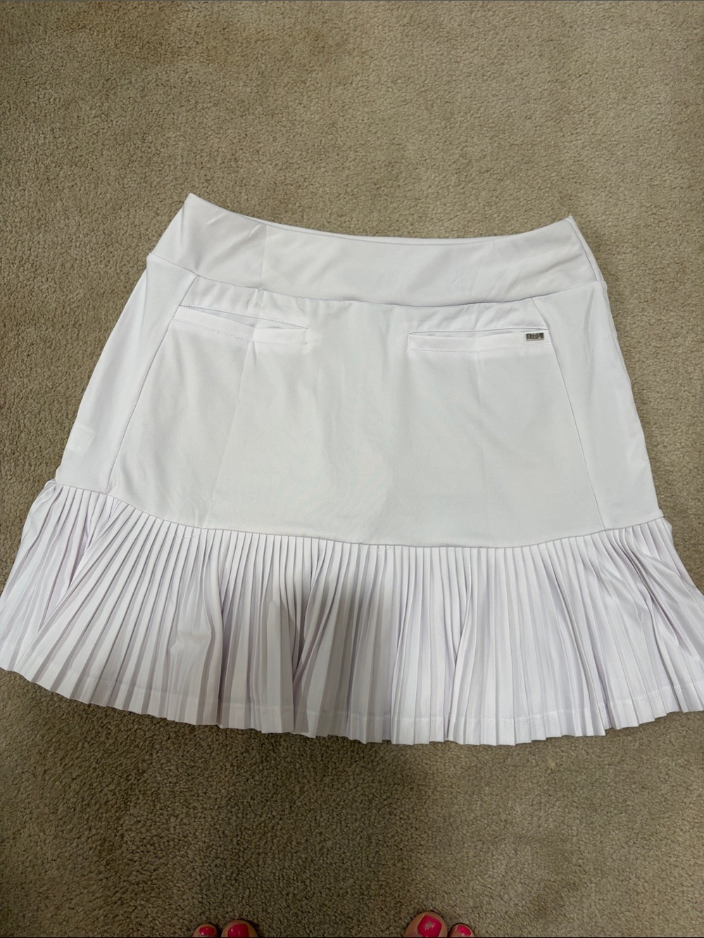 Women's White Pleated Hem Golf Skirt - Picture 2 of 4